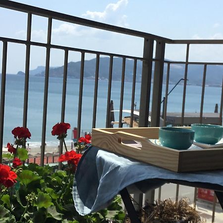 Tramonto Sul Mare - Sea Suite Savona Eksteriør bilde