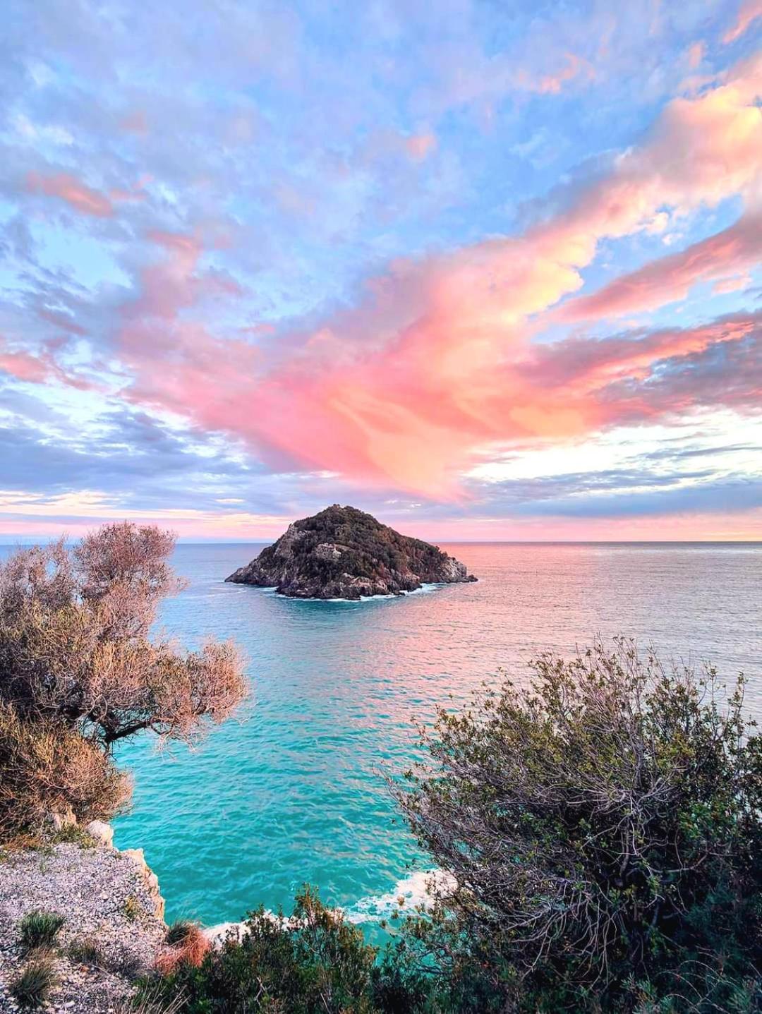 Tramonto Sul Mare - Sea Suite Savona Eksteriør bilde