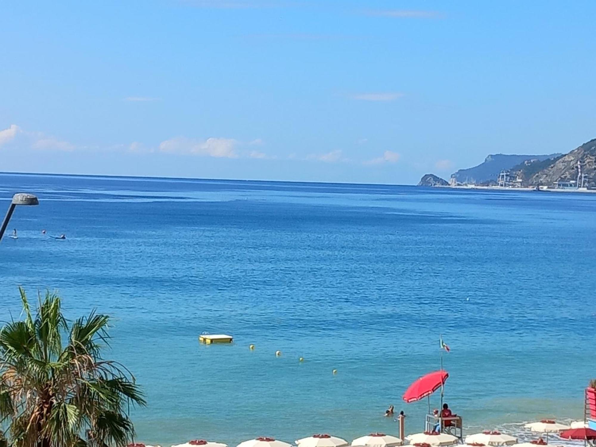 Tramonto Sul Mare - Sea Suite Savona Eksteriør bilde